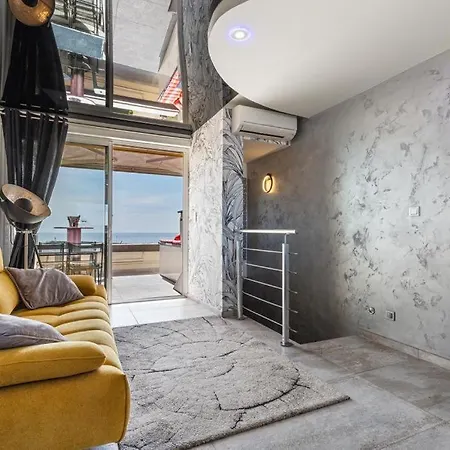 Luxury Duplex Naturiste Sea View