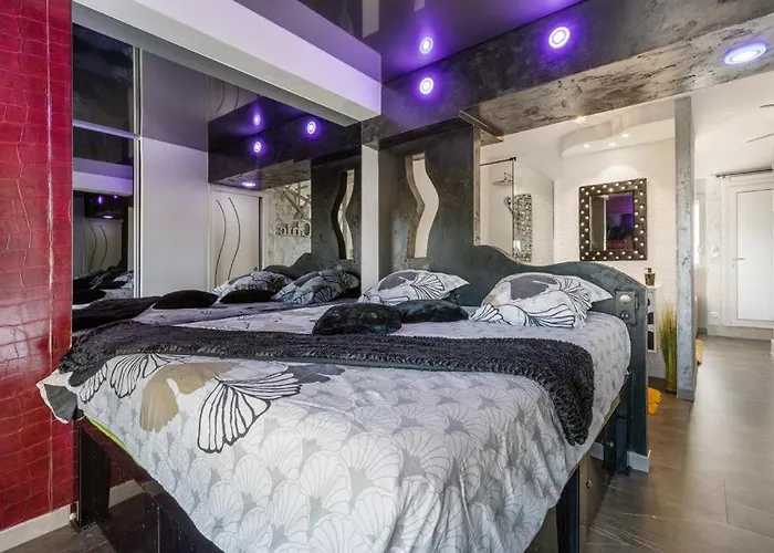 Luxury Duplex Naturiste Sea View Appartement *