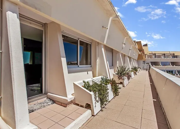 Luxury Duplex Naturiste Sea View דירה אגדה